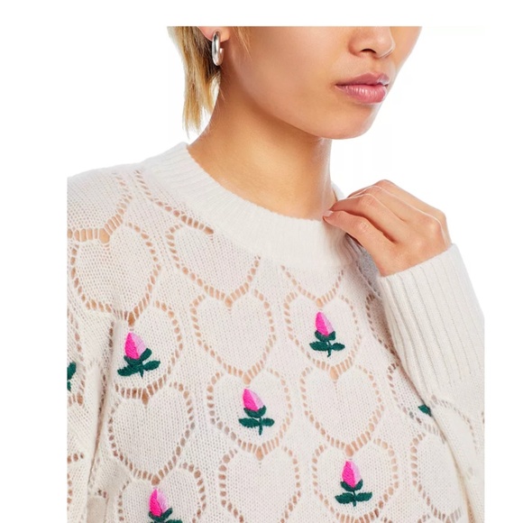 Luxurious 100% Cashmere Pointelle Embroidered Crewneck Sweater By Aqua in Ivory - Picture 7 of 8